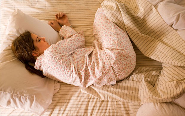 Thiếu ngủ cũng gây đau đầu mệt mỏi