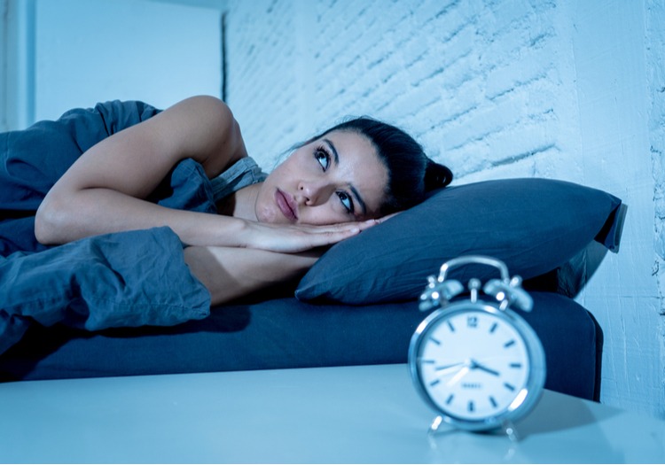 Cách hạn chế căng thẳng, lo lắng để giảm đau đầu mất ngủ như thế nào?
