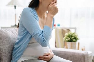 Phụ nữ có thai không nên sử dụng thuốc giảm đau hạ sốt chống viêm