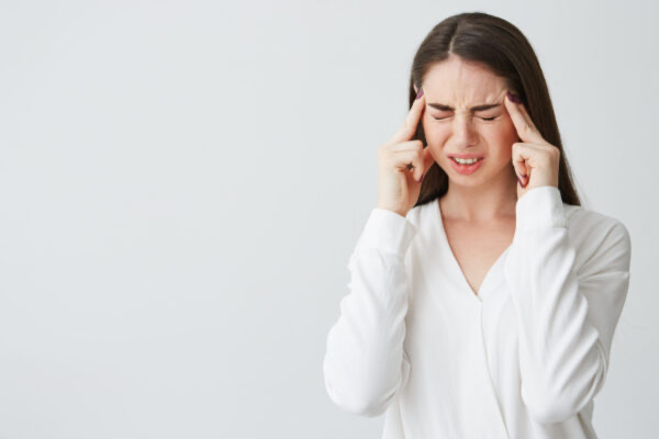 Nguyên nhân khiến bạn đau đầu ù tai mệt mỏi chóng mặt